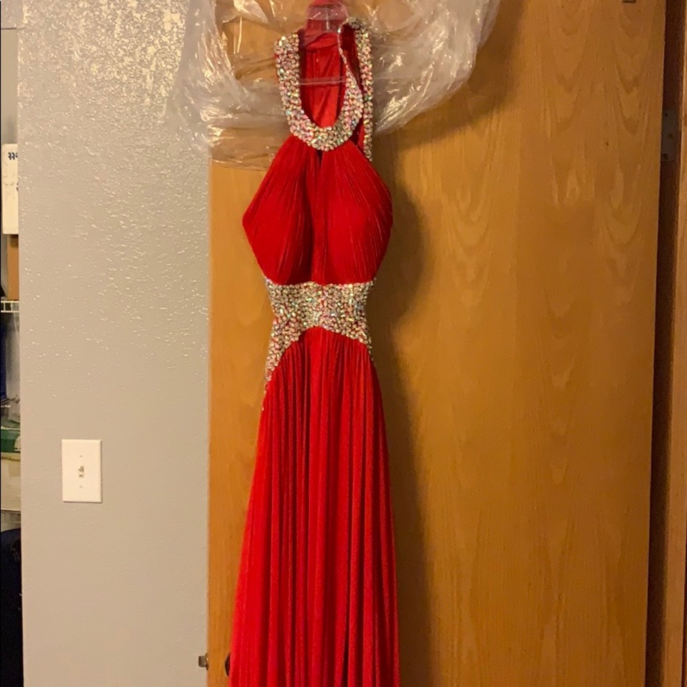 Beautiful red, backless prom dress